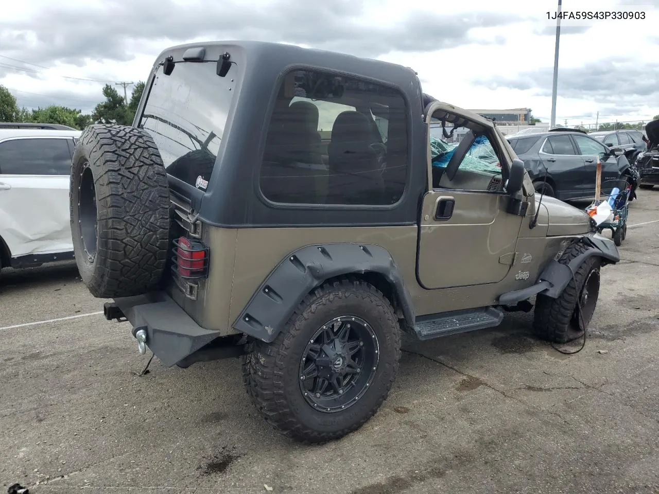 2003 Jeep Wrangler / Tj Sahara VIN: 1J4FA59S43P330903 Lot: 62668614