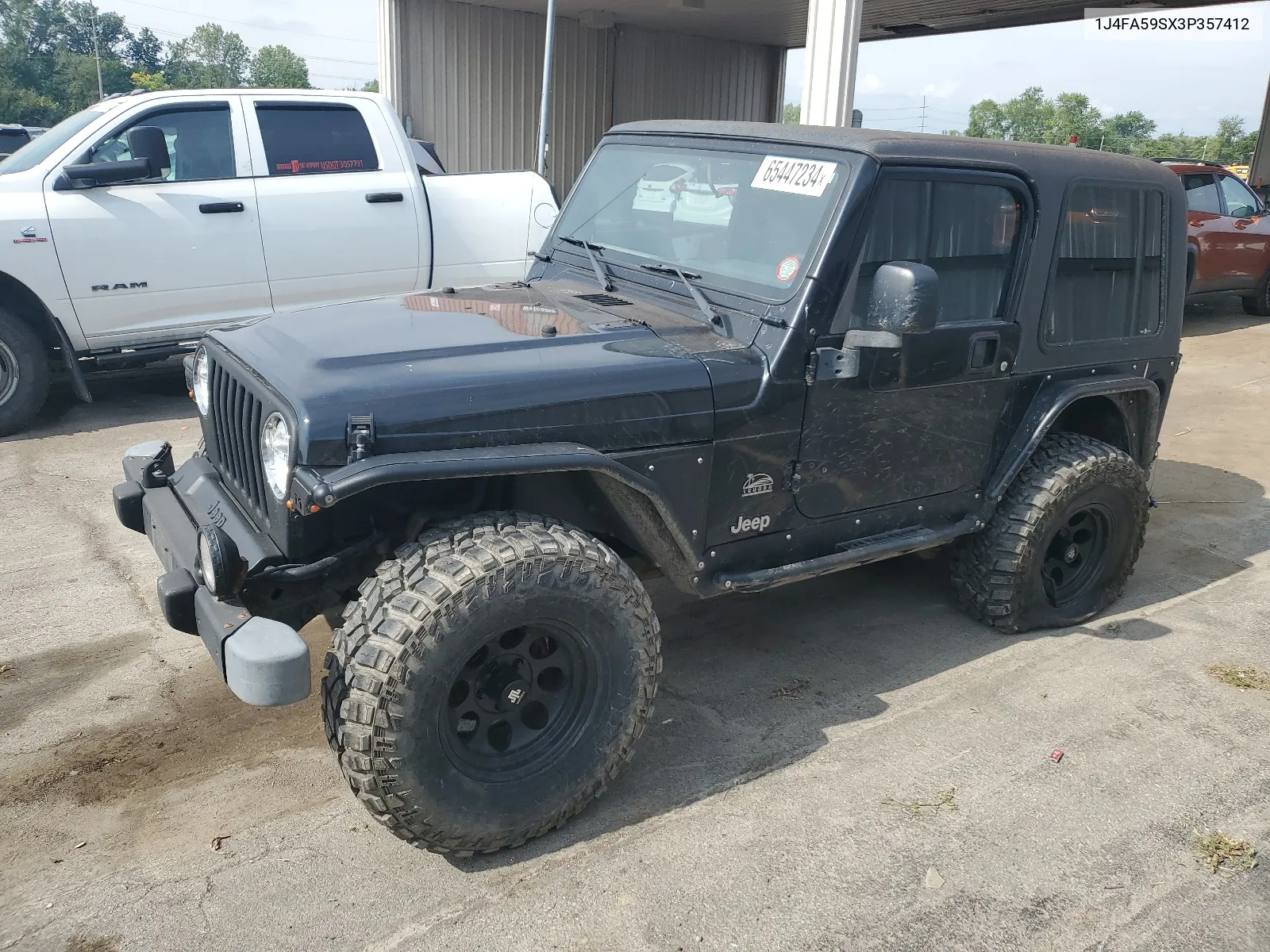 2003 Jeep Wrangler / Tj Sahara VIN: 1J4FA59SX3P357412 Lot: 65447234