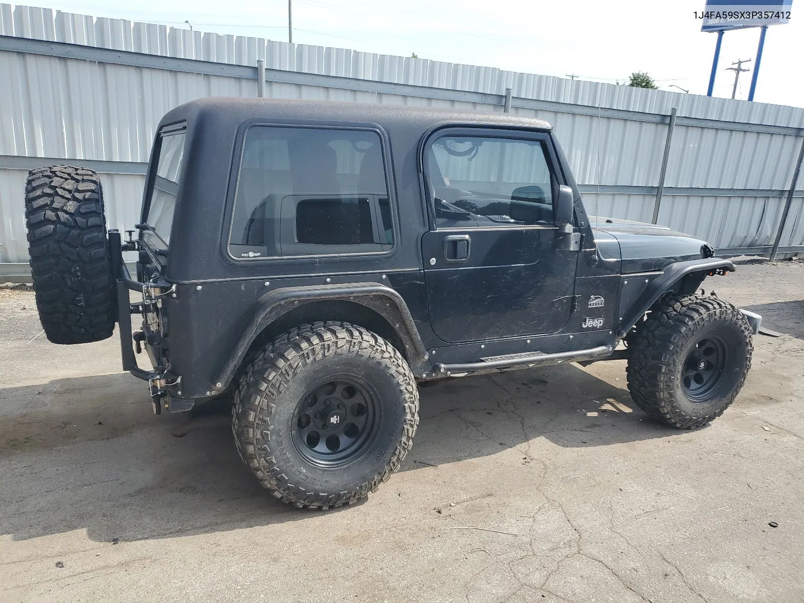 2003 Jeep Wrangler / Tj Sahara VIN: 1J4FA59SX3P357412 Lot: 65447234