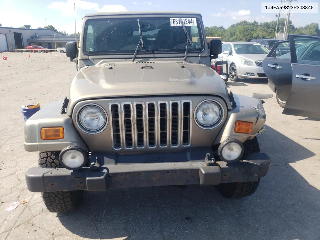 1J4FA59S23P303845 2003 Jeep Wrangler / Tj Sahara