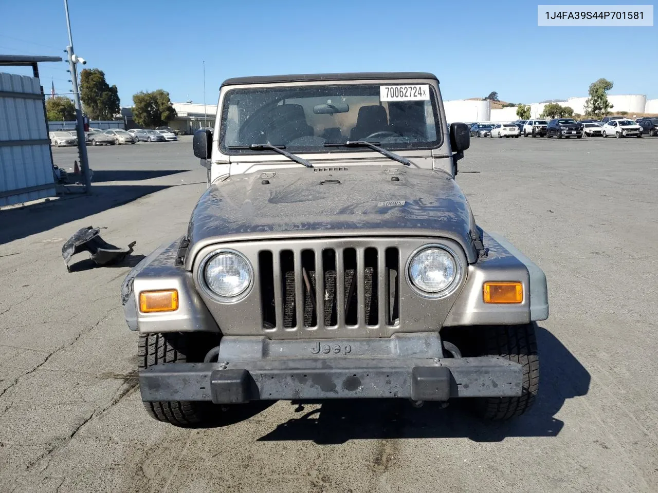 2004 Jeep Wrangler X VIN: 1J4FA39S44P701581 Lot: 70062724