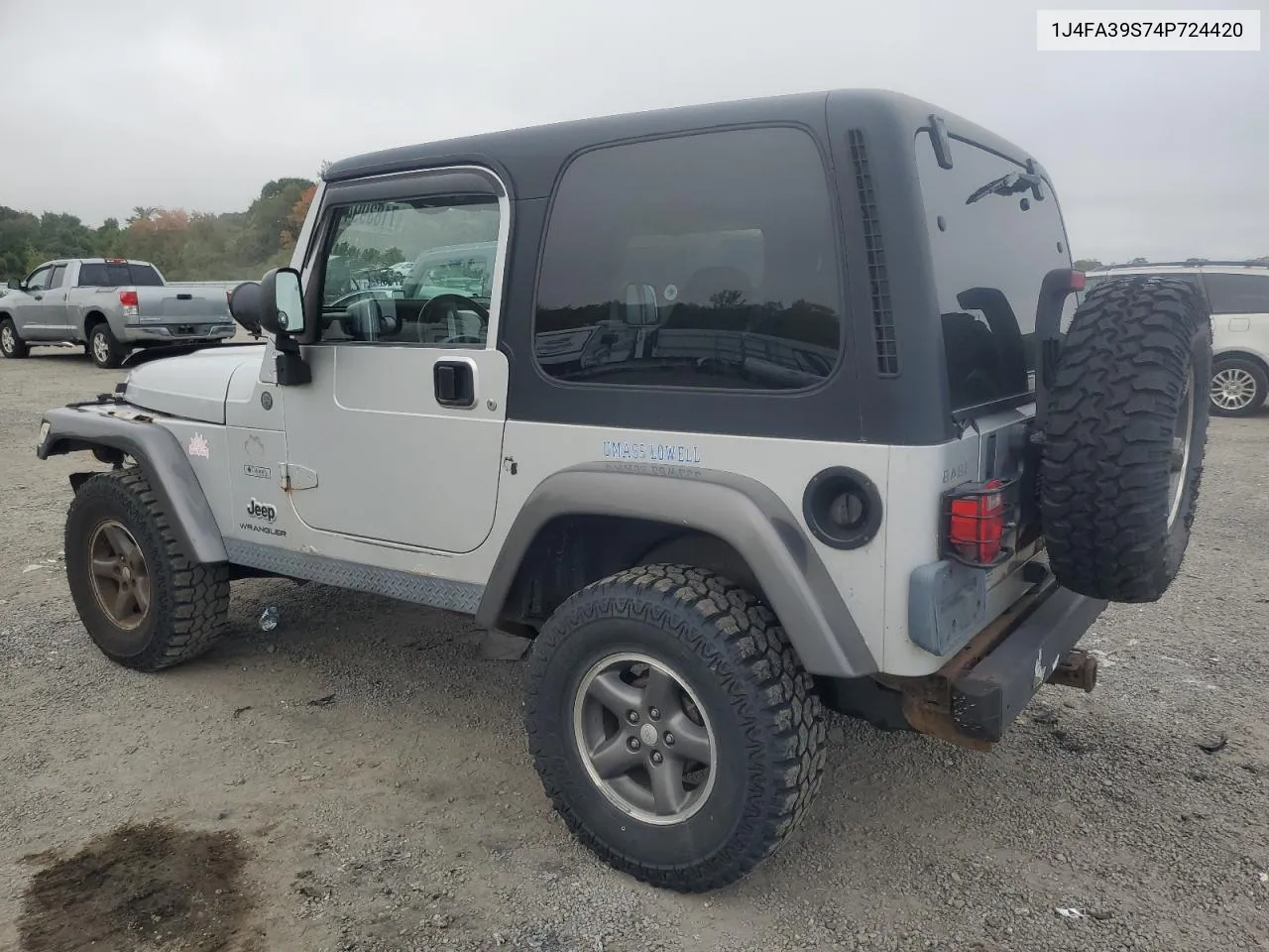 2004 Jeep Wrangler X VIN: 1J4FA39S74P724420 Lot: 71839944