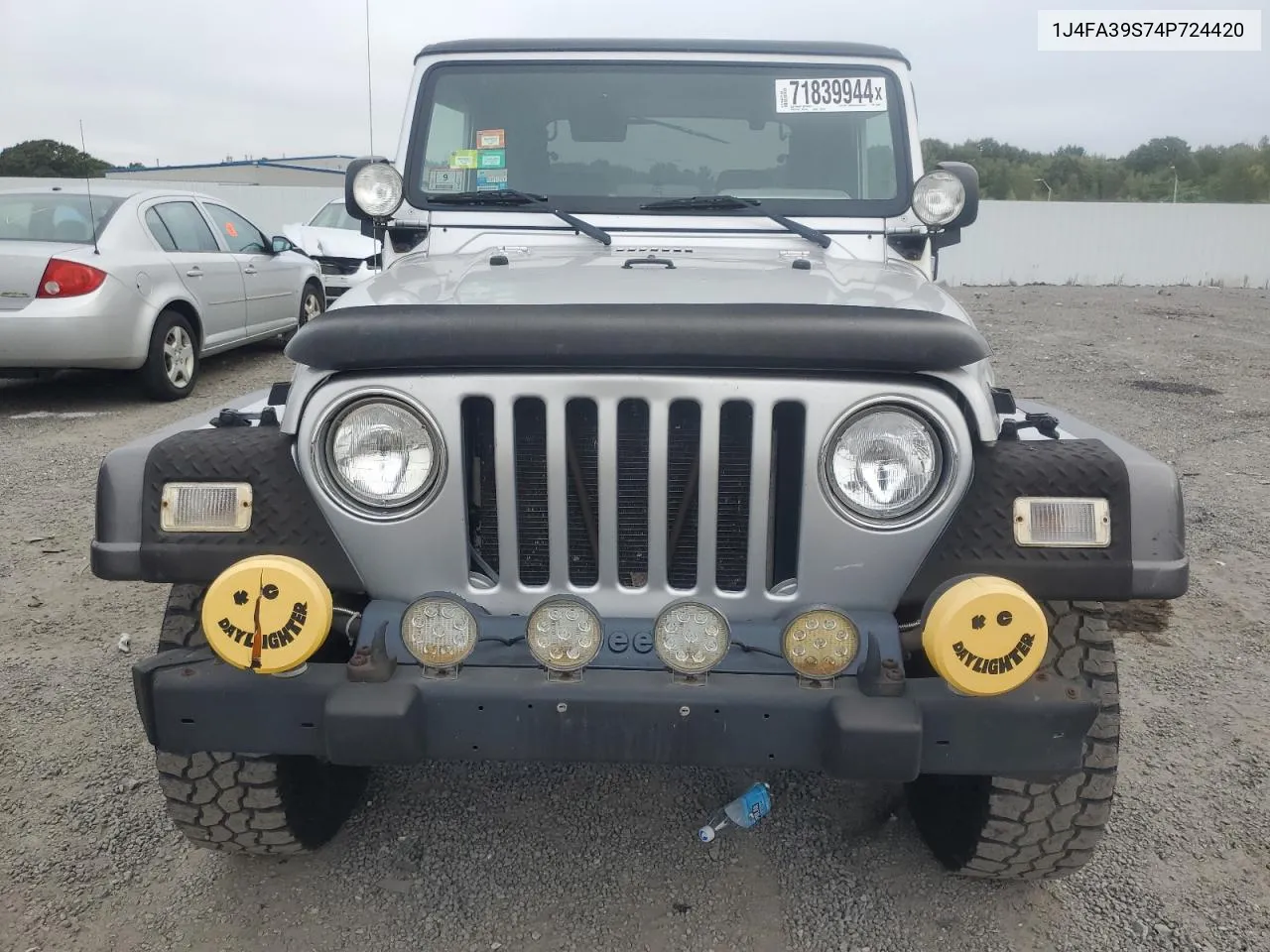 2004 Jeep Wrangler X VIN: 1J4FA39S74P724420 Lot: 71839944