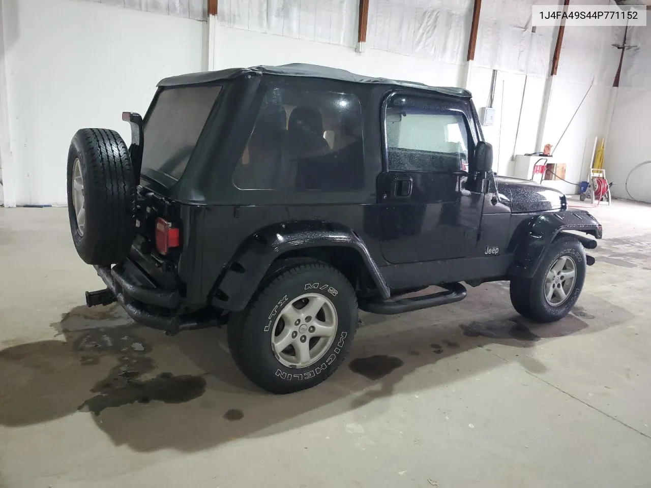 1J4FA49S44P771152 2004 Jeep Wrangler / Tj Sport