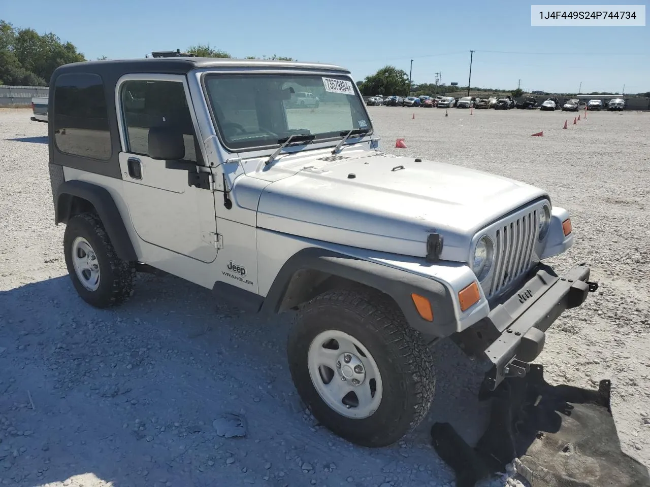 2004 Jeep Wrangler / Tj Sport VIN: 1J4F449S24P744734 Lot: 73579884