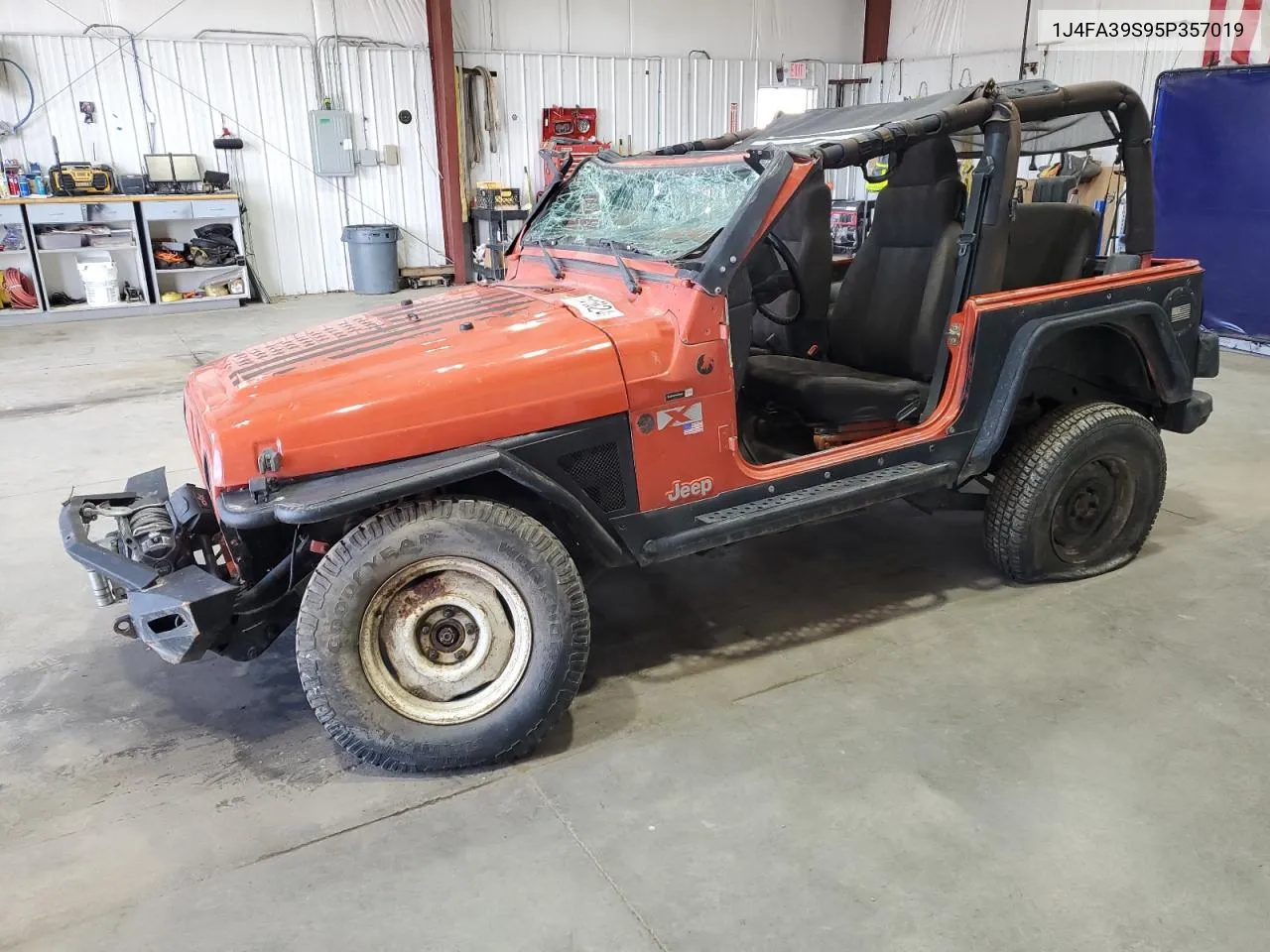 2005 Jeep Wrangler X VIN: 1J4FA39S95P357019 Lot: 71415824