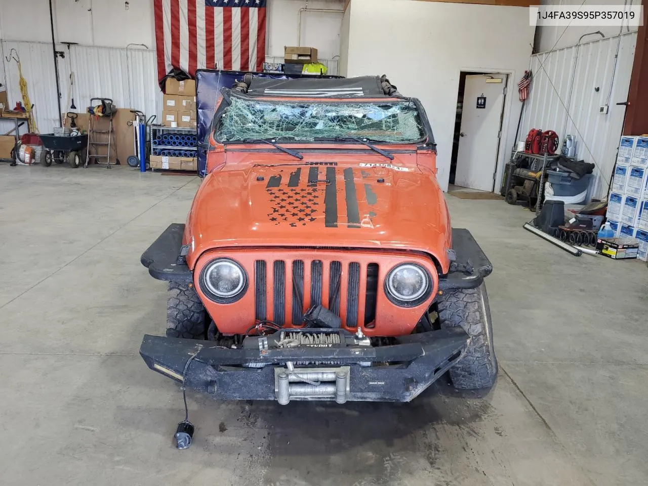 2005 Jeep Wrangler X VIN: 1J4FA39S95P357019 Lot: 71415824