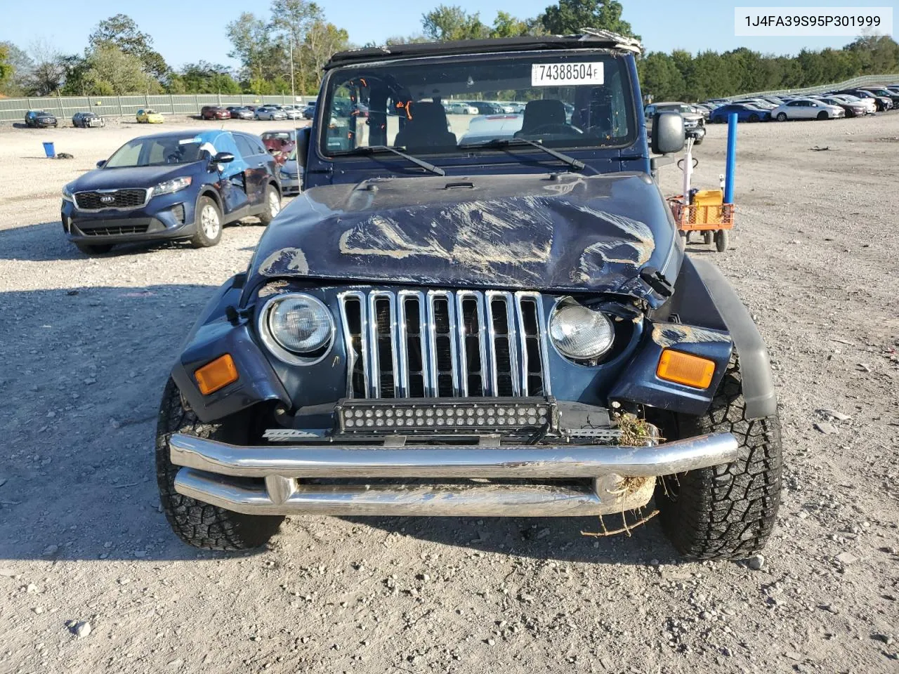 2005 Jeep Wrangler X VIN: 1J4FA39S95P301999 Lot: 74388504