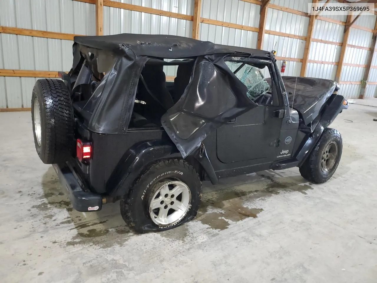 2005 Jeep Wrangler X VIN: 1J4FA39SX5P369695 Lot: 79696874