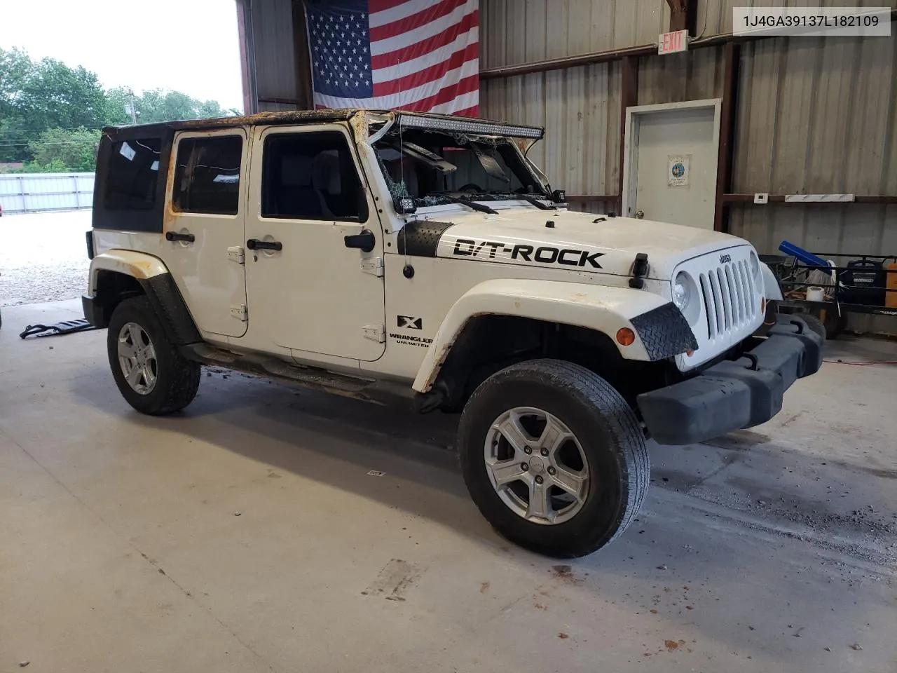 1J4GA39137L182109 2007 Jeep Wrangler X