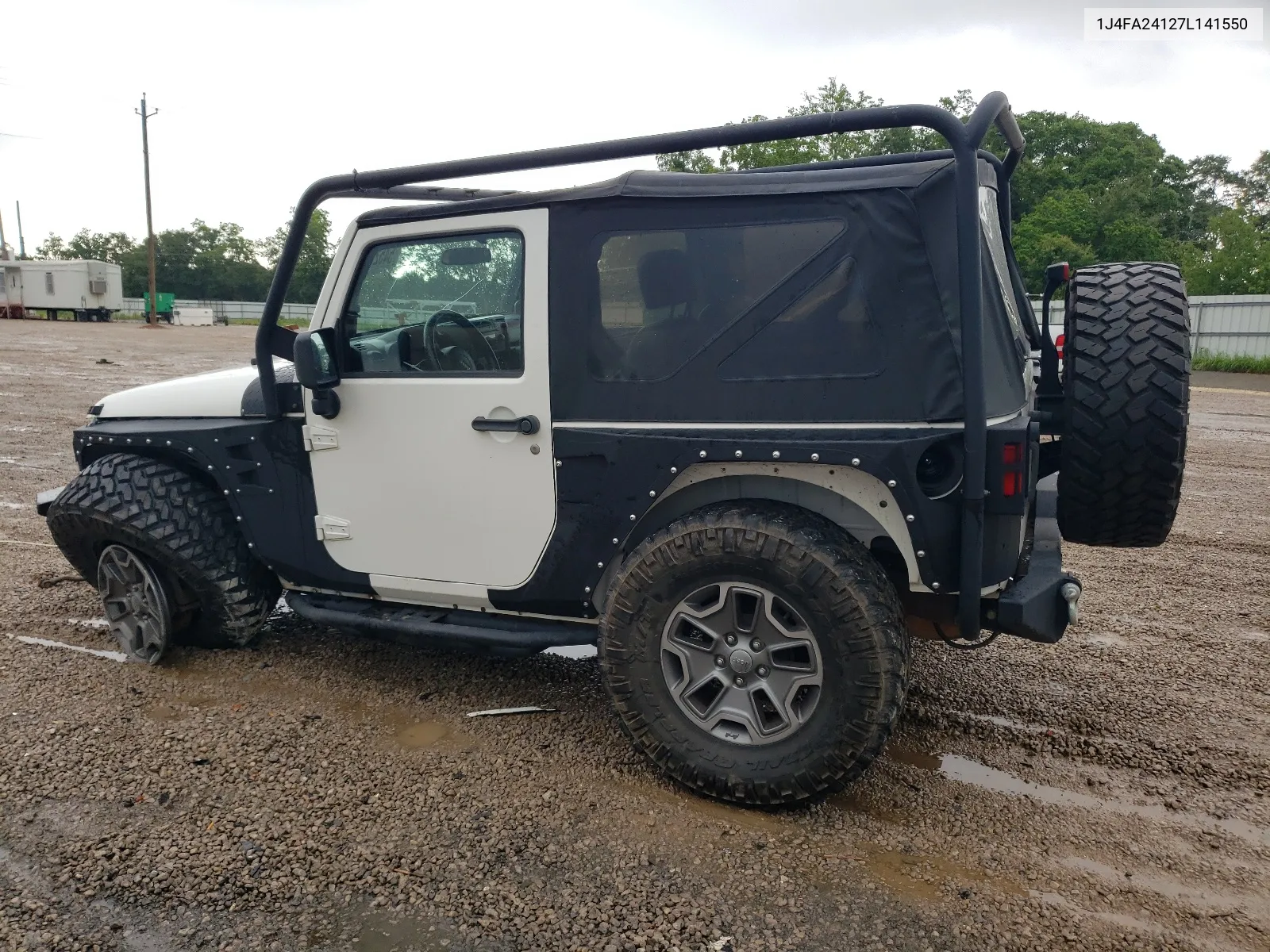 2007 Jeep Wrangler X VIN: 1J4FA24127L141550 Lot: 54528564