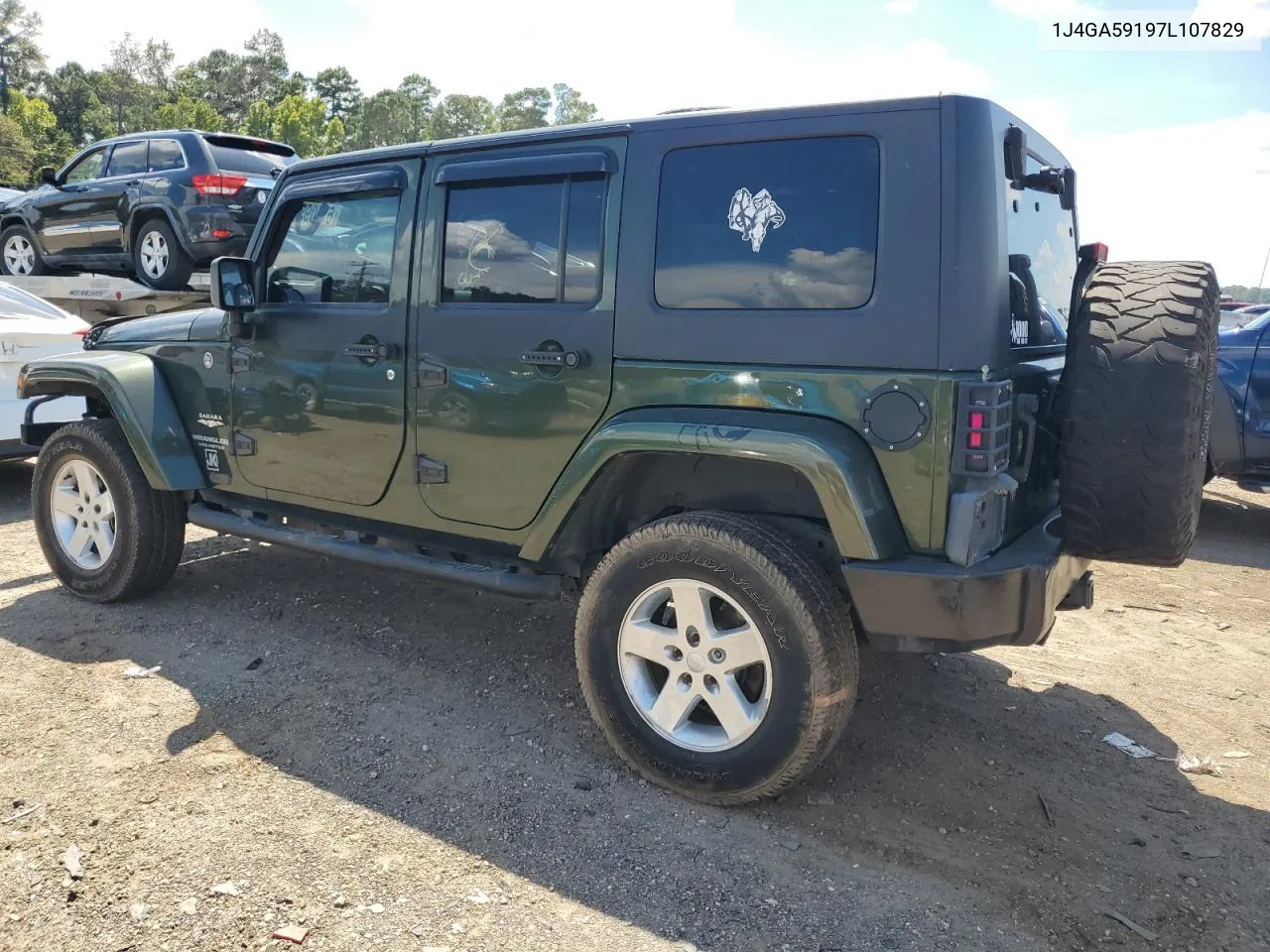 1J4GA59197L107829 2007 Jeep Wrangler Sahara