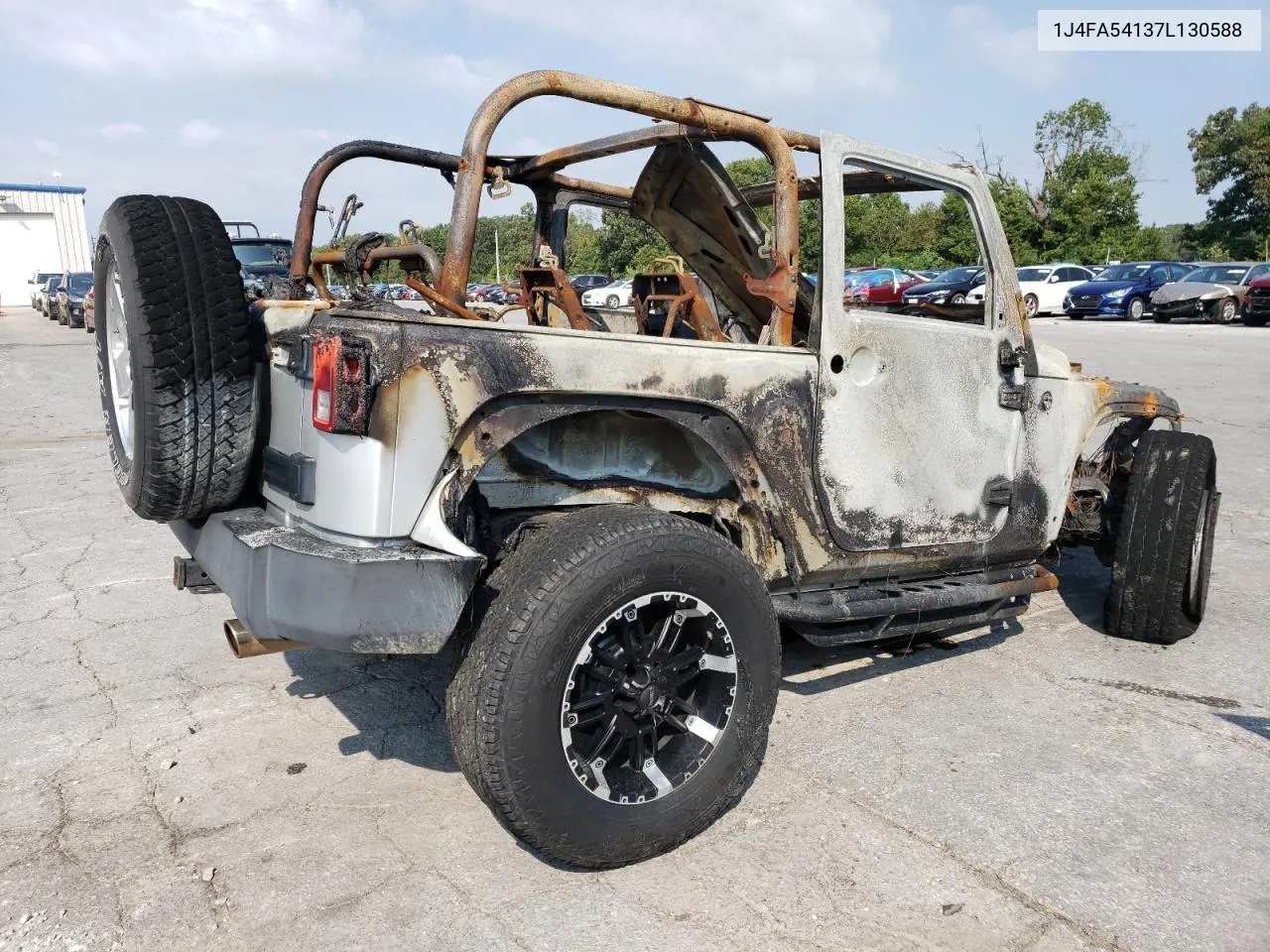 2007 Jeep Wrangler Sahara VIN: 1J4FA54137L130588 Lot: 68255324