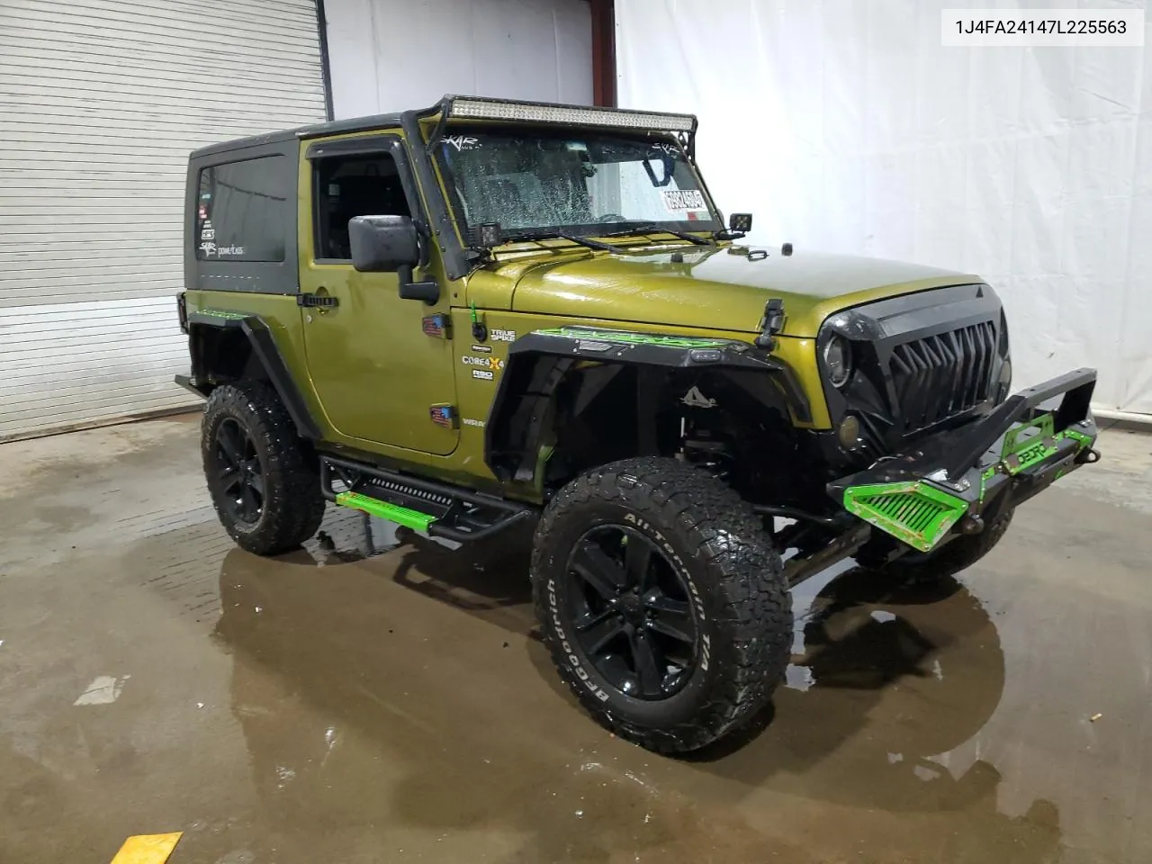 2007 Jeep Wrangler X VIN: 1J4FA24147L225563 Lot: 69824604