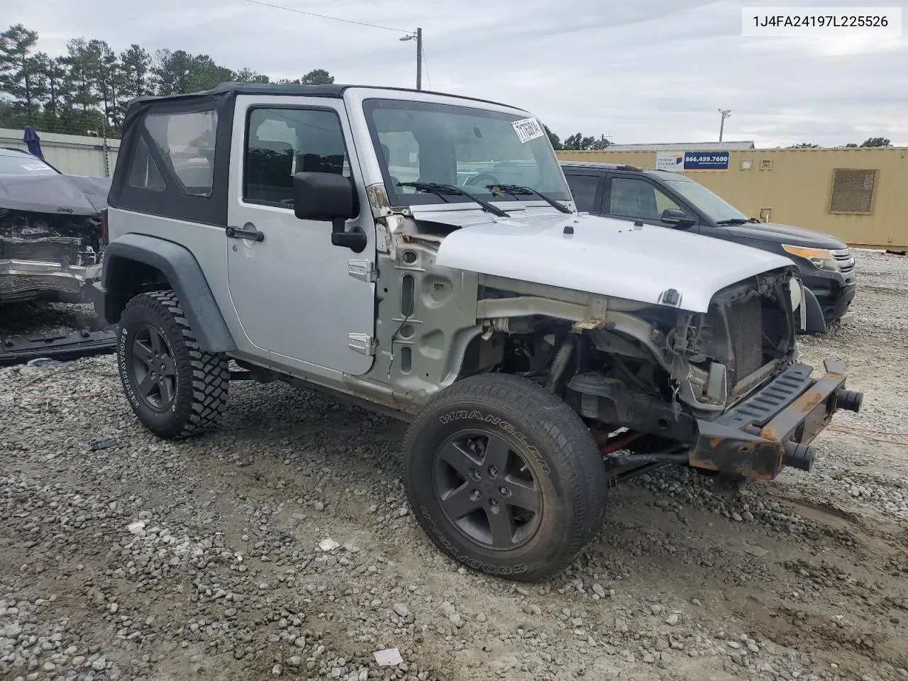 2007 Jeep Wrangler X VIN: 1J4FA24197L225526 Lot: 71763614