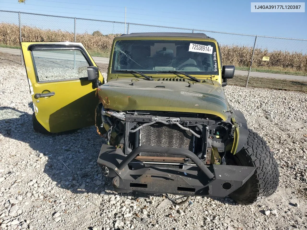 2007 Jeep Wrangler X VIN: 1J4GA39177L120387 Lot: 72538914