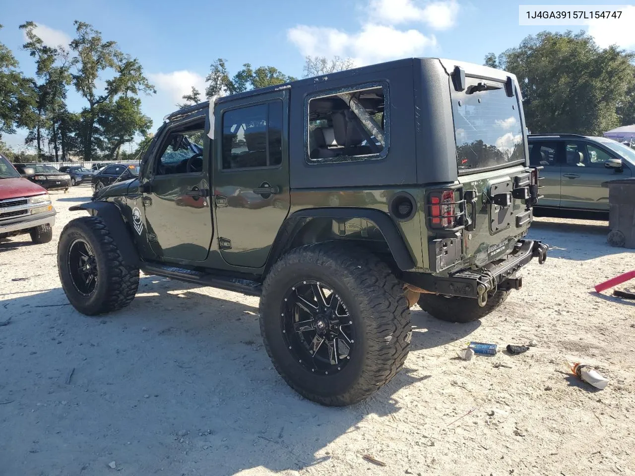 2007 Jeep Wrangler X VIN: 1J4GA39157L154747 Lot: 73738184