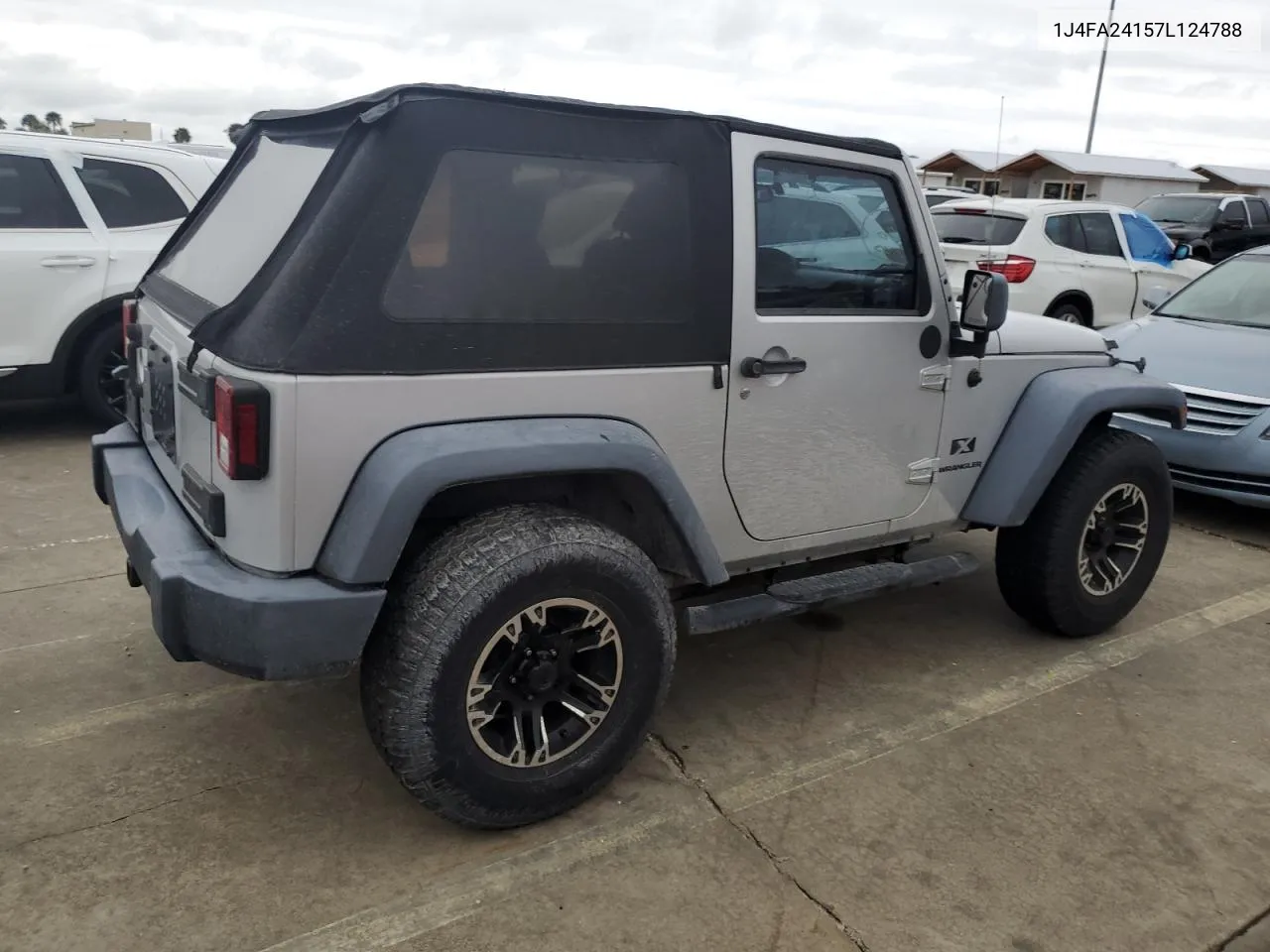 2007 Jeep Wrangler X VIN: 1J4FA24157L124788 Lot: 74243194