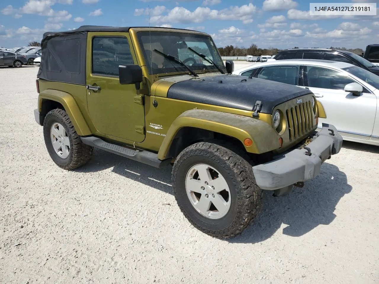 2007 Jeep Wrangler Sahara VIN: 1J4FA54127L219181 Lot: 76292434