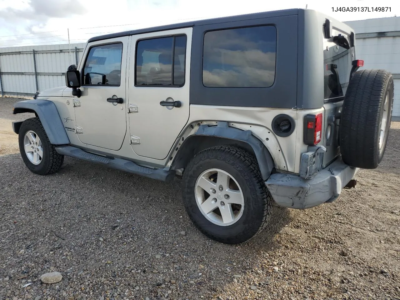 2007 Jeep Wrangler X VIN: 1J4GA39137L149871 Lot: 78275484