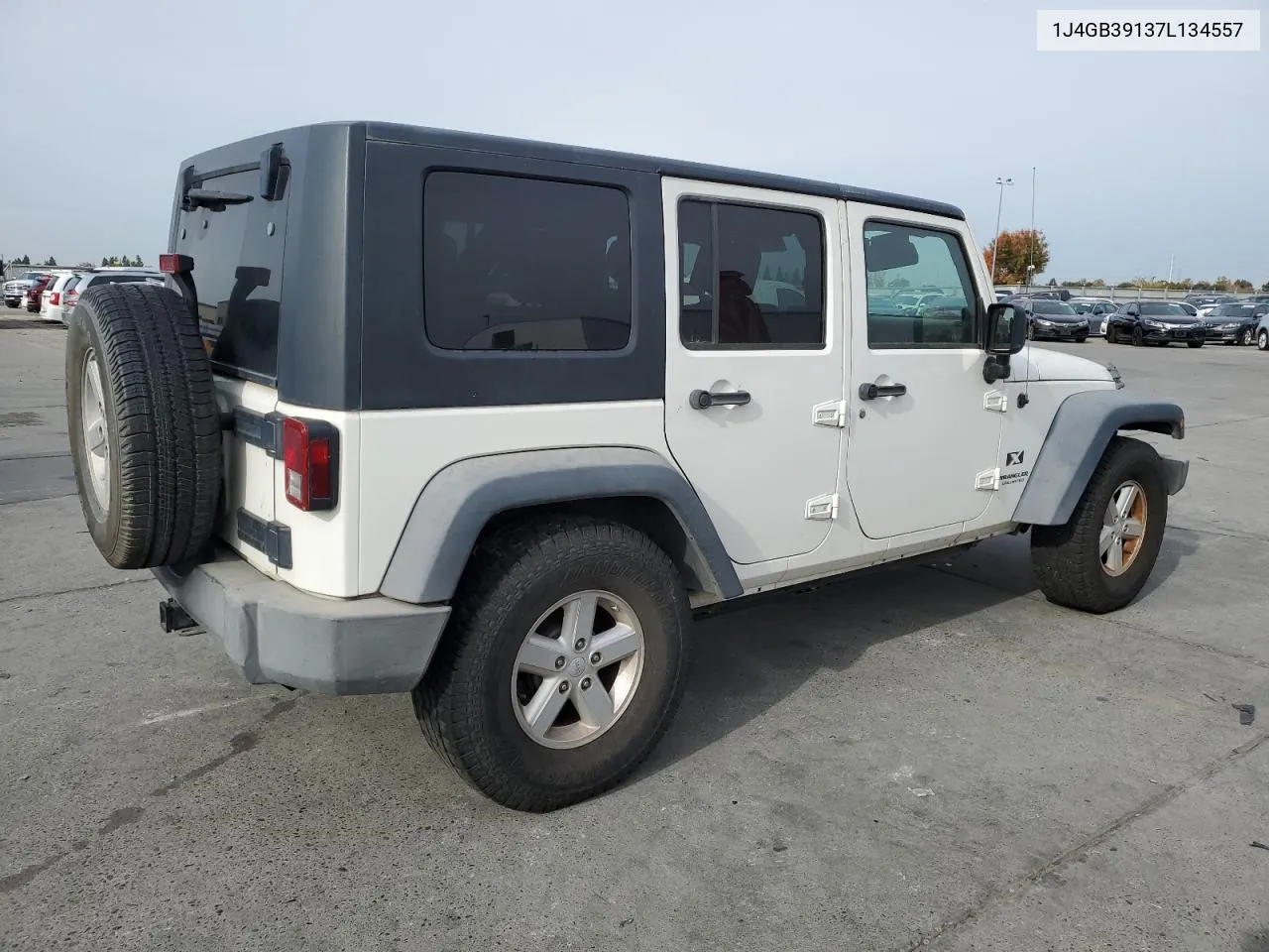 2007 Jeep Wrangler X VIN: 1J4GB39137L134557 Lot: 81539744