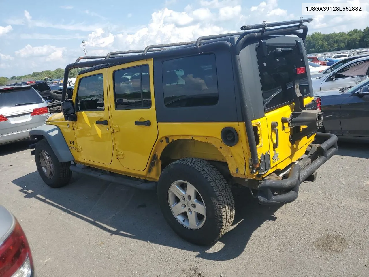 2008 Jeep Wrangler Unlimited X VIN: 1J8GA39128L562882 Lot: 68133414