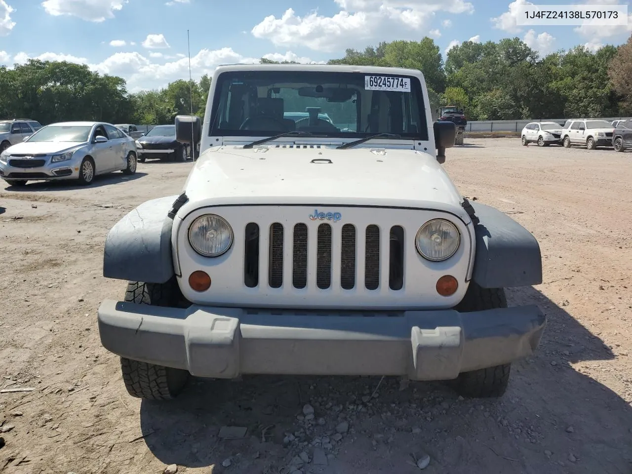 2008 Jeep Wrangler X VIN: 1J4FZ24138L570173 Lot: 69245774