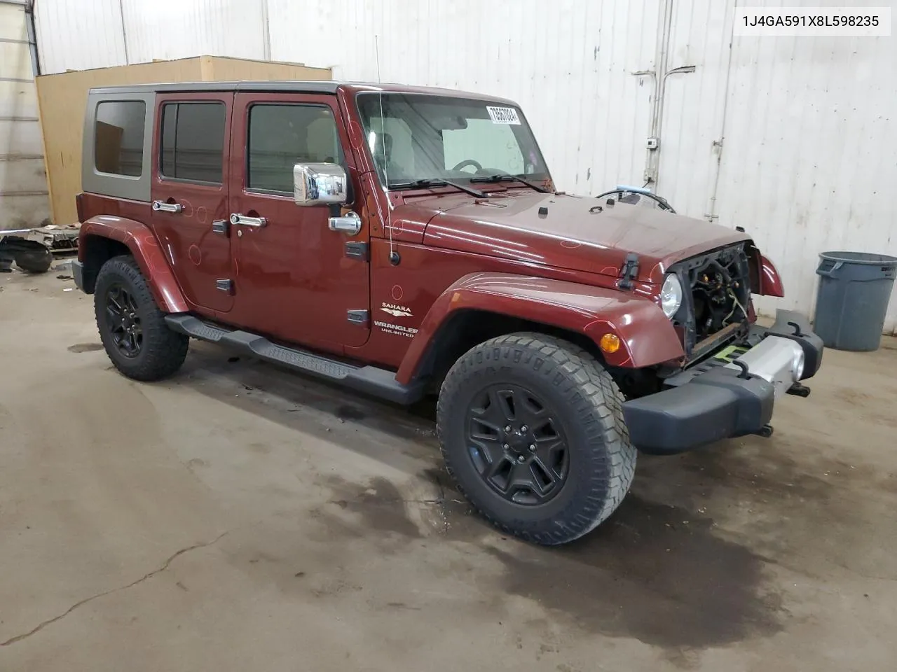 2008 Jeep Wrangler Unlimited Sahara VIN: 1J4GA591X8L598235 Lot: 73567024