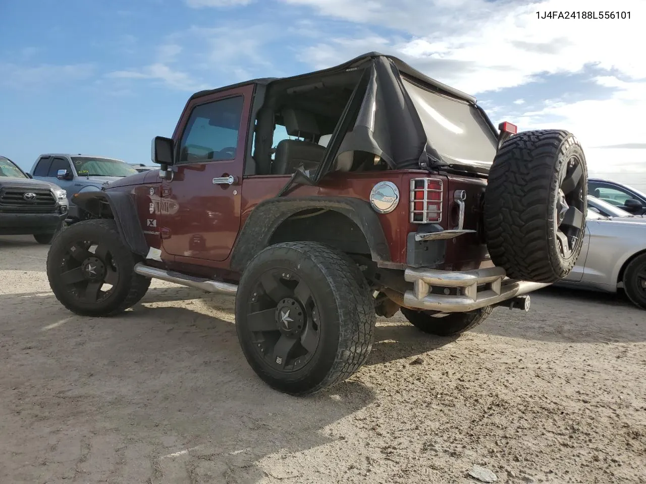 2008 Jeep Wrangler X VIN: 1J4FA24188L556101 Lot: 75248694