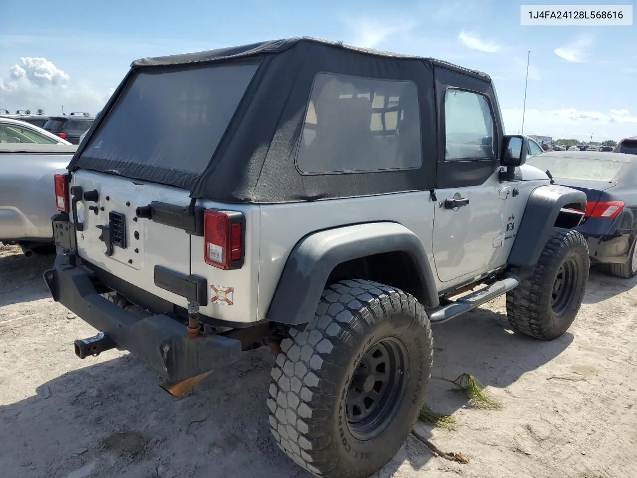 2008 Jeep Wrangler X VIN: 1J4FA24128L568616 Lot: 75608174