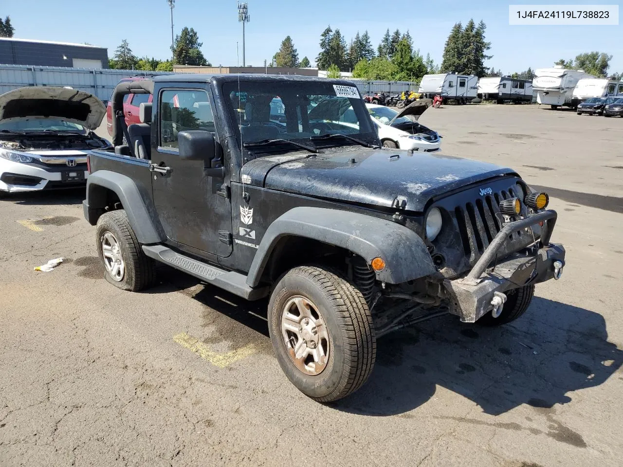 2009 Jeep Wrangler X VIN: 1J4FA24119L738823 Lot: 68686794