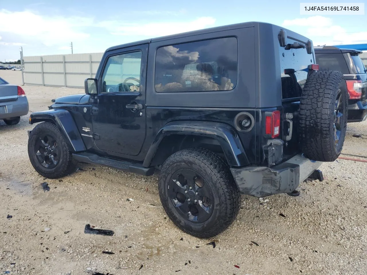 1J4FA54169L741458 2009 Jeep Wrangler Sahara