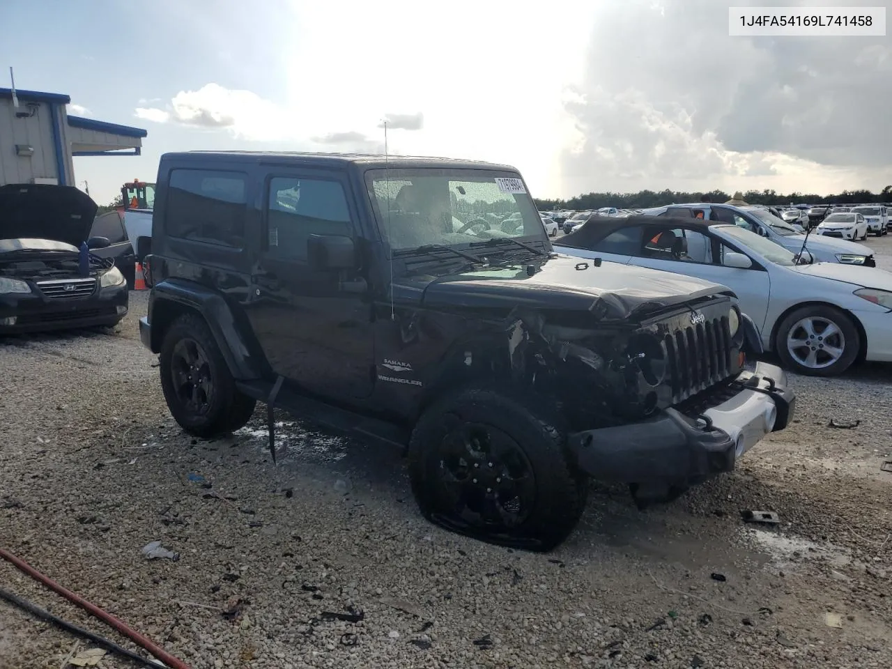 1J4FA54169L741458 2009 Jeep Wrangler Sahara