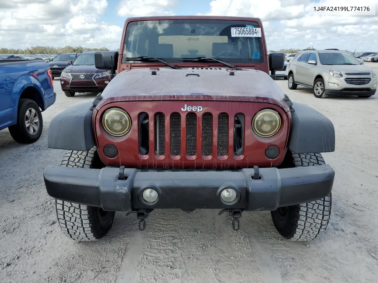 2009 Jeep Wrangler X VIN: 1J4FA24199L774176 Lot: 75065884