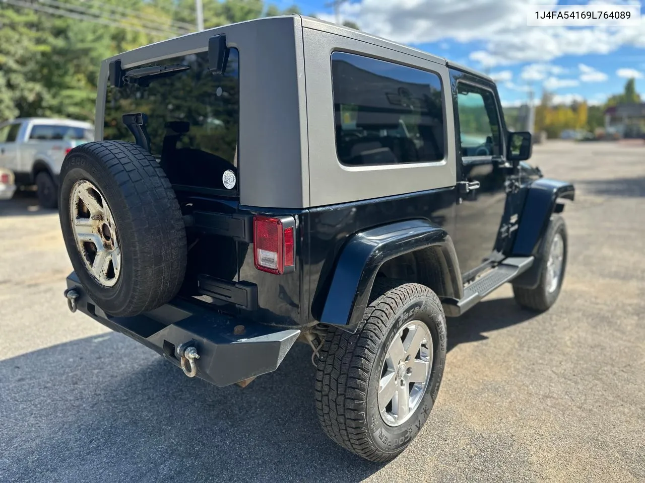 2009 Jeep Wrangler S VIN: 1J4FA54169L764089 Lot: 75443714