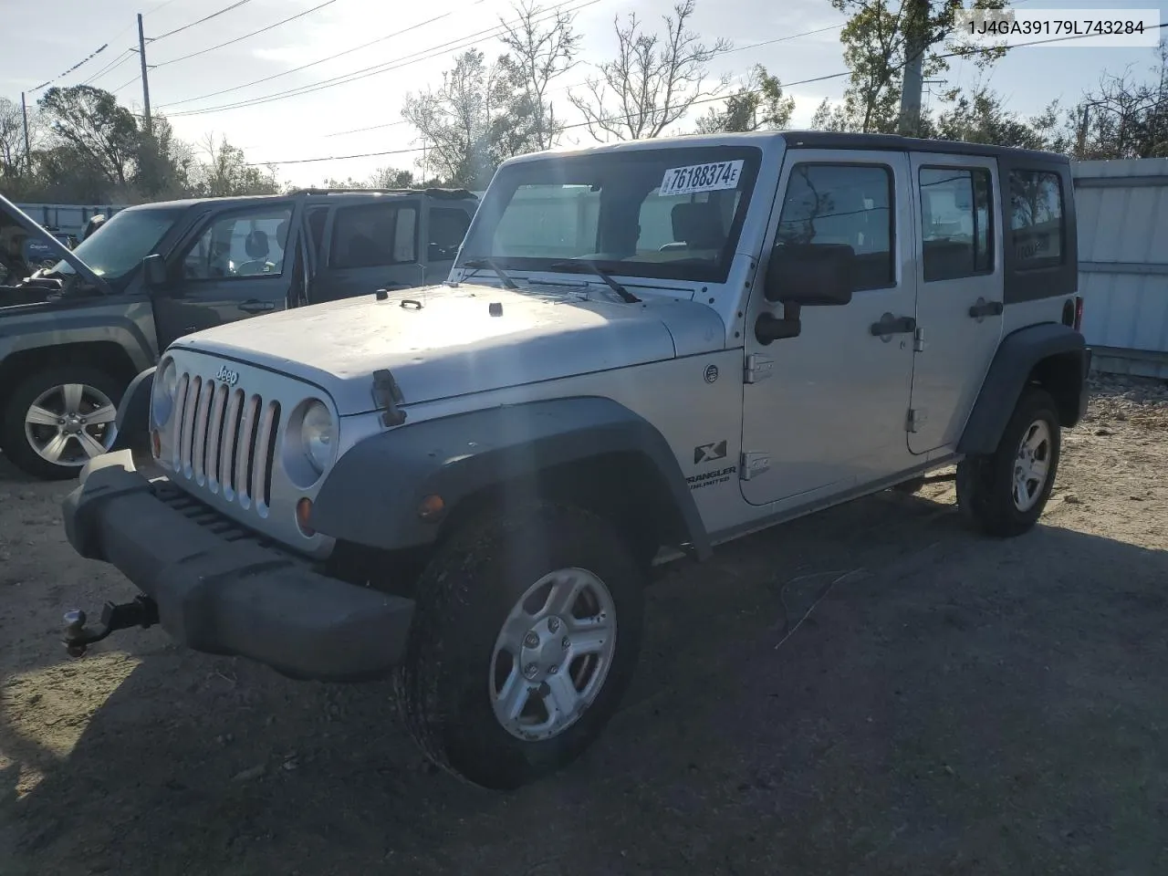 2009 Jeep Wrangler Unlimited X VIN: 1J4GA39179L743284 Lot: 76188374