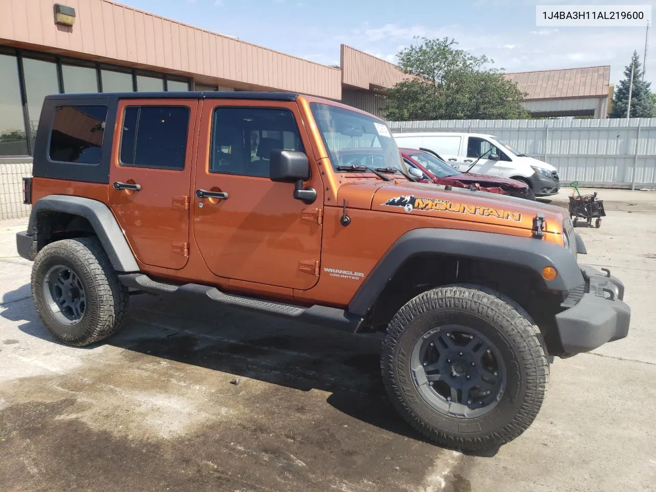 2010 Jeep Wrangler Unlimited Sport VIN: 1J4BA3H11AL219600 Lot: 63090754