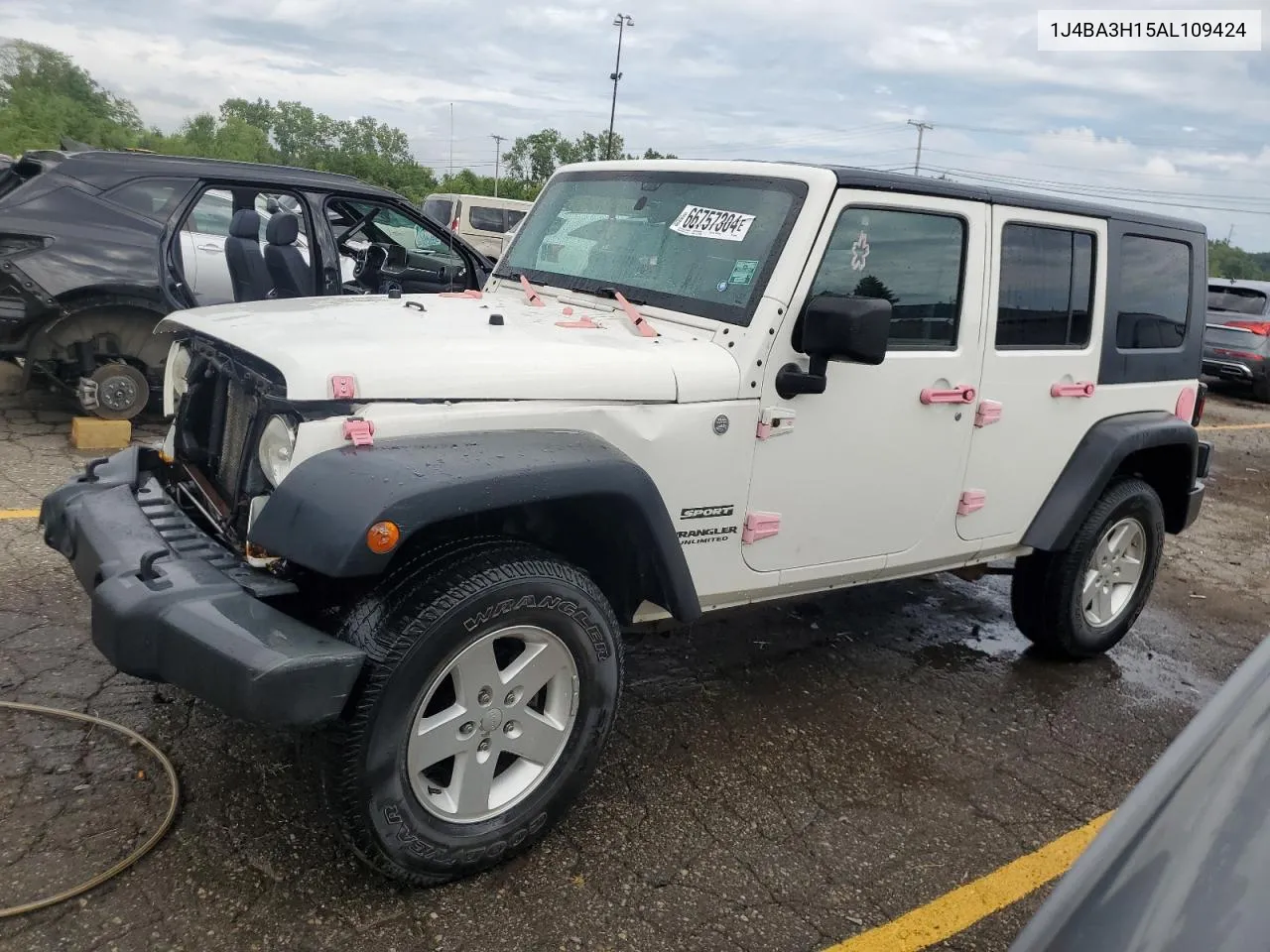 2010 Jeep Wrangler Unlimited Sport VIN: 1J4BA3H15AL109424 Lot: 66757304