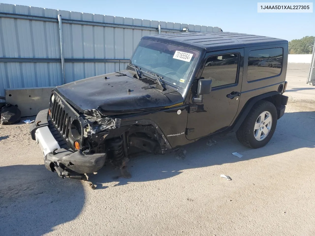 2010 Jeep Wrangler Sahara VIN: 1J4AA5D1XAL227305 Lot: 70165554