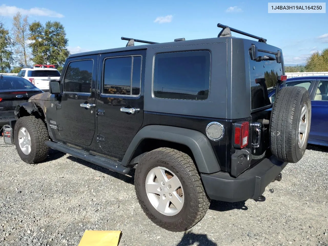 2010 Jeep Wrangler Unlimited Sport VIN: 1J4BA3H19AL164250 Lot: 71747464