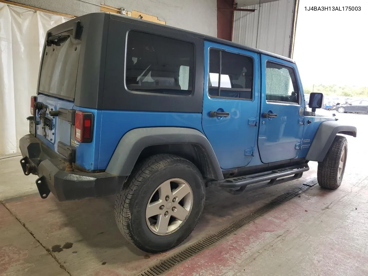 1J4BA3H13AL175003 2010 Jeep Wrangler Unlimited Sport