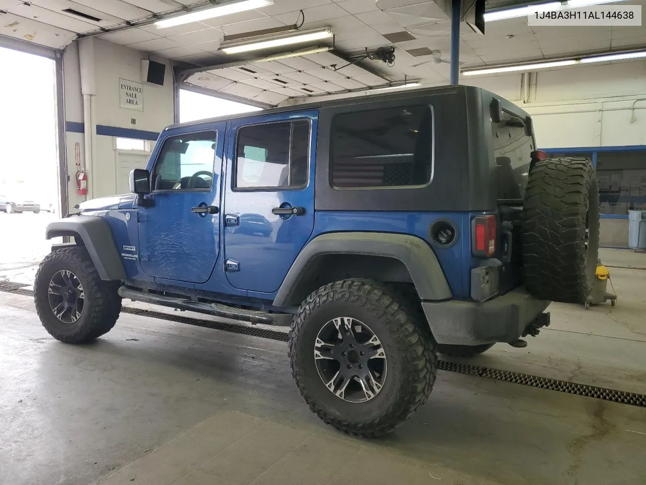 2010 Jeep Wrangler Unlimited Sport VIN: 1J4BA3H11AL144638 Lot: 75530944