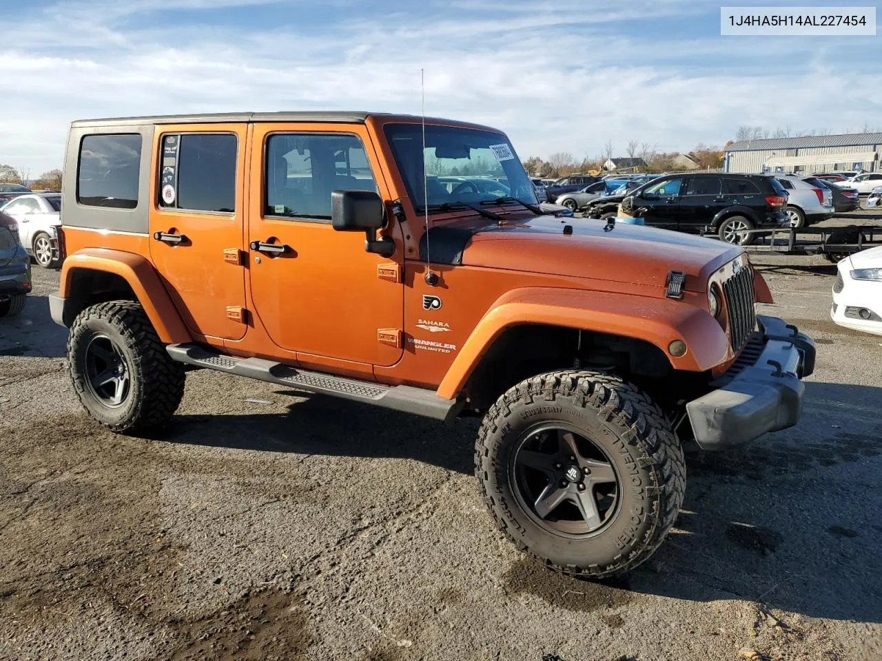 2010 Jeep Wrangler Unlimited Sahara VIN: 1J4HA5H14AL227454 Lot: 76883684