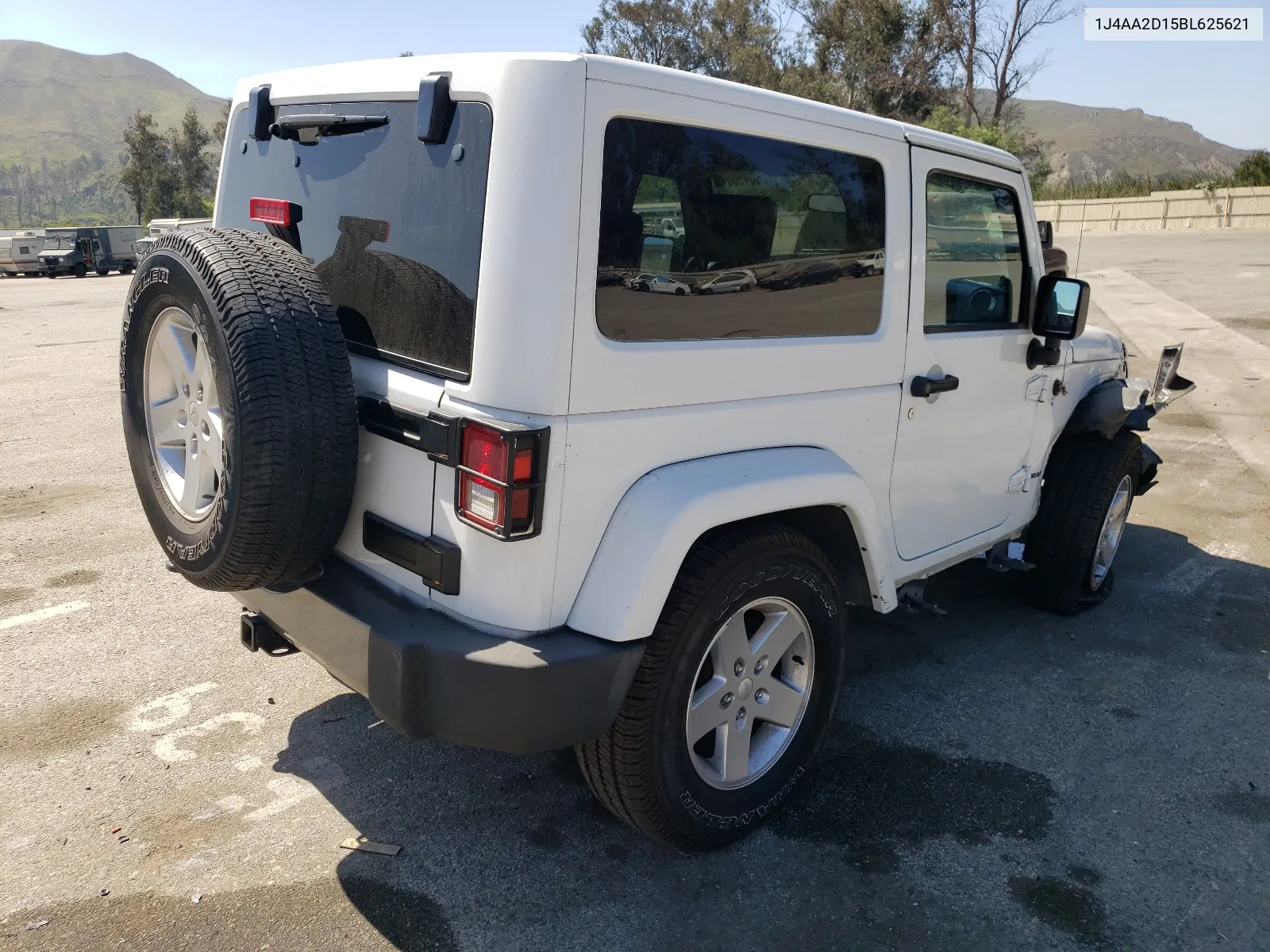 2011 Jeep Wrangler Sport VIN: 1J4AA2D15BL625621 Lot: 66349604