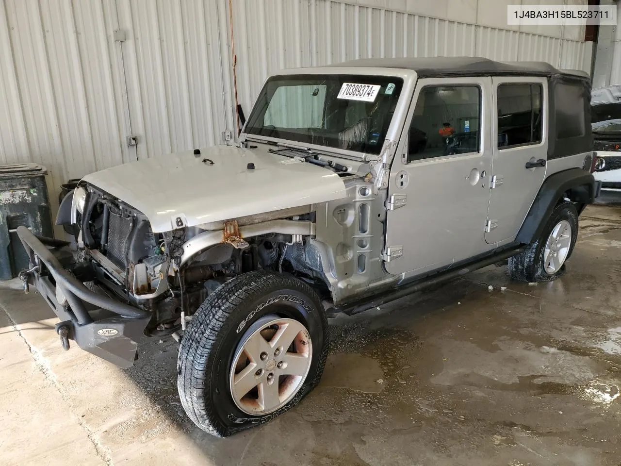 1J4BA3H15BL523711 2011 Jeep Wrangler Unlimited Sport