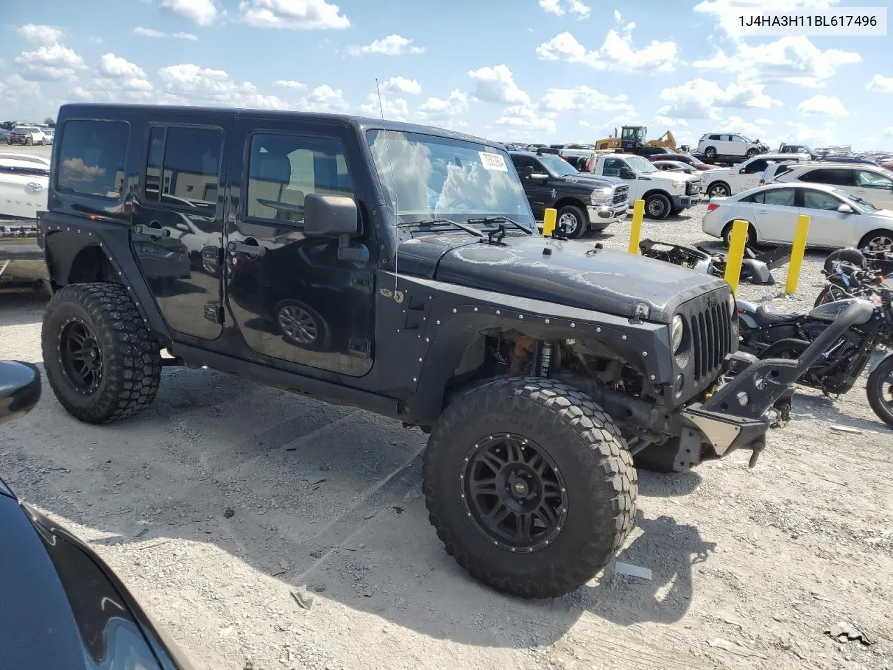 1J4HA3H11BL617496 2011 Jeep Wrangler Unlimited Sport