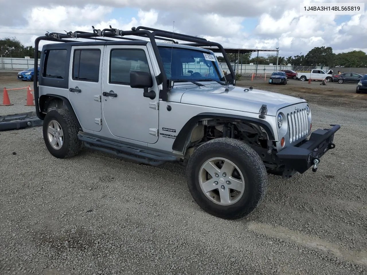 2011 Jeep Wrangler Unlimited Sport VIN: 1J4BA3H14BL565819 Lot: 81152244