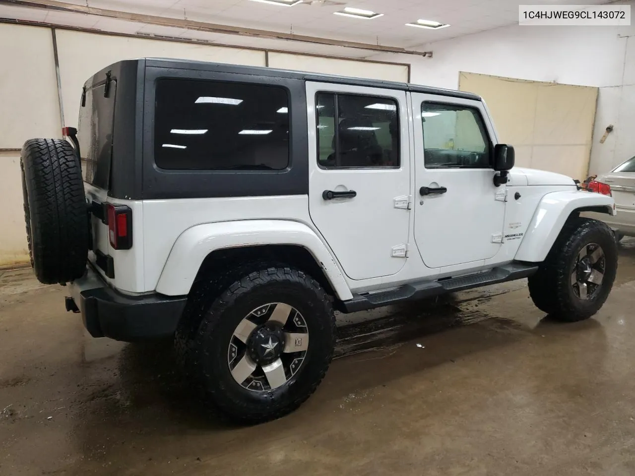 1C4HJWEG9CL143072 2012 Jeep Wrangler Unlimited Sahara