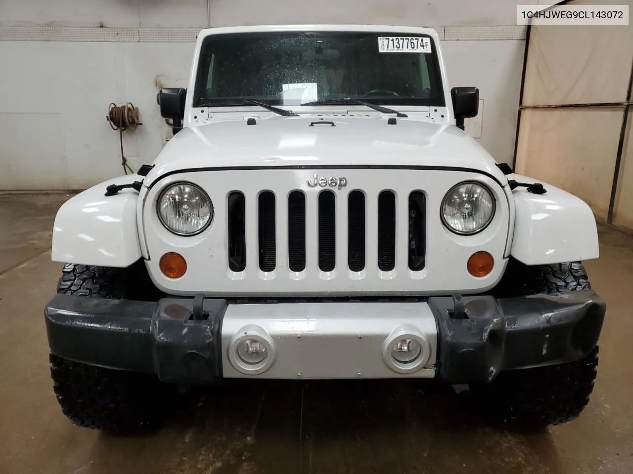 1C4HJWEG9CL143072 2012 Jeep Wrangler Unlimited Sahara