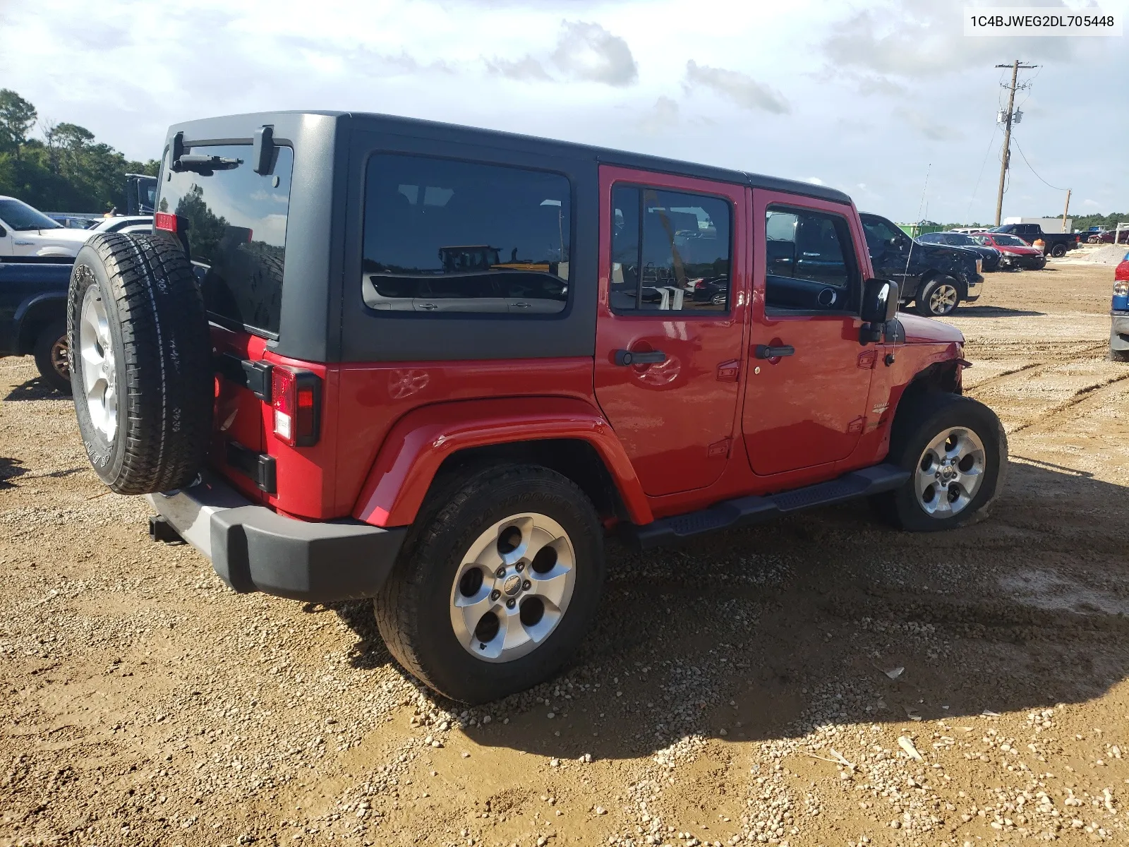 1C4BJWEG2DL705448 2013 Jeep Wrangler Unlimited Sahara